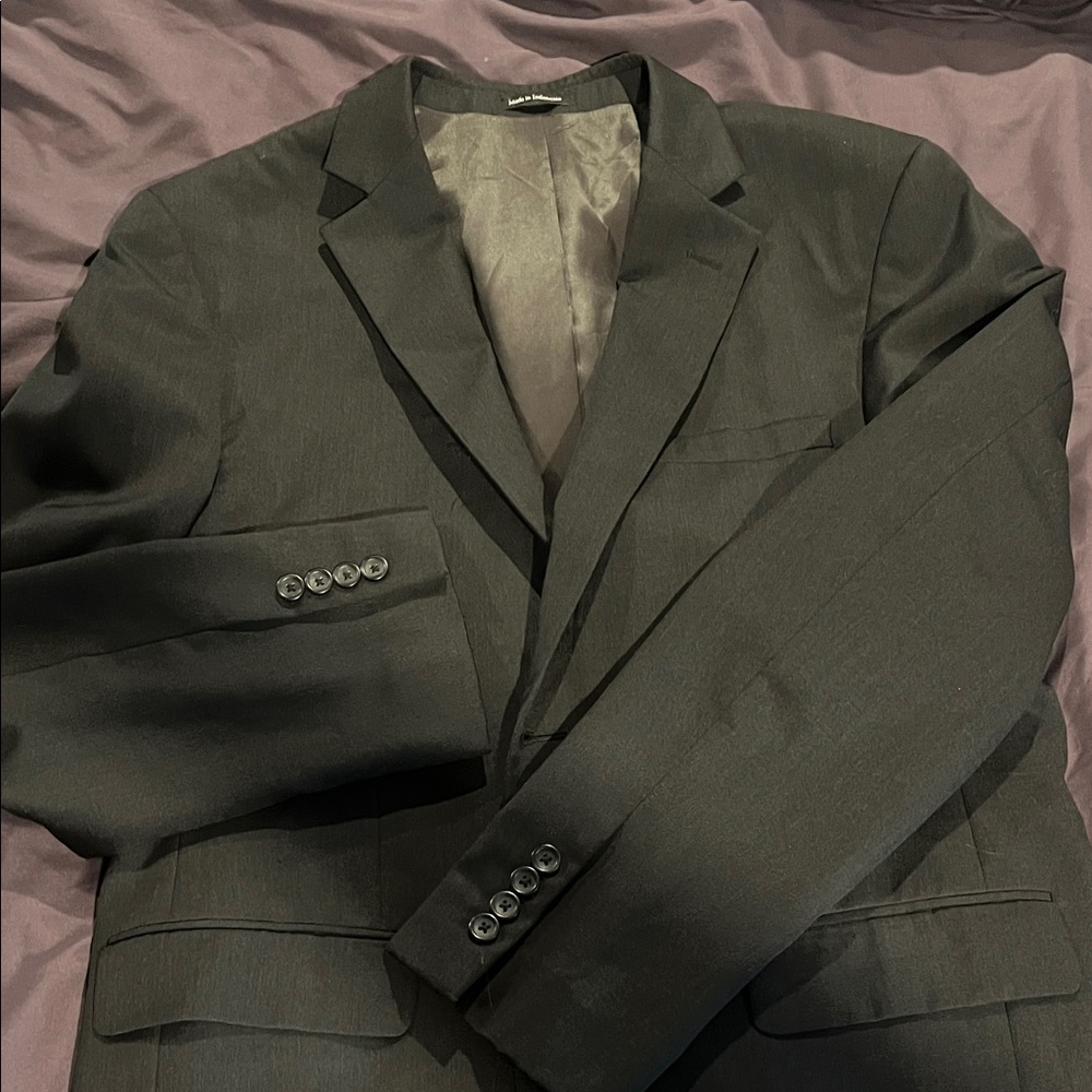 Pronto Uomo Charcoal Men’s Suit
